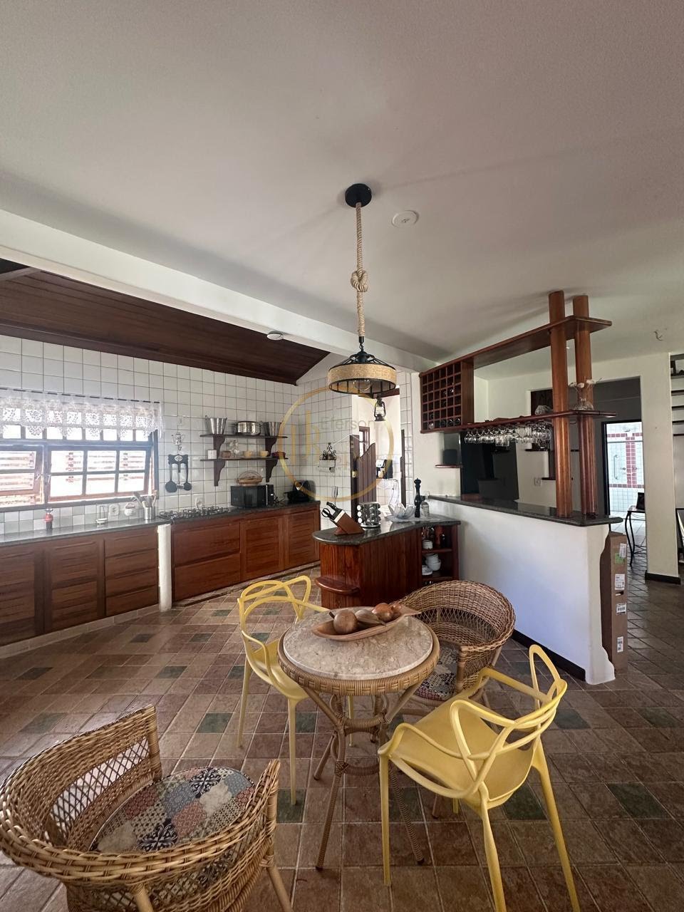 Casa à venda com 3 quartos, 1 suíte, 2 vagas e 155m² no Praia de Taperapuã, Porto Seguro (BA) — foto 6 de 21