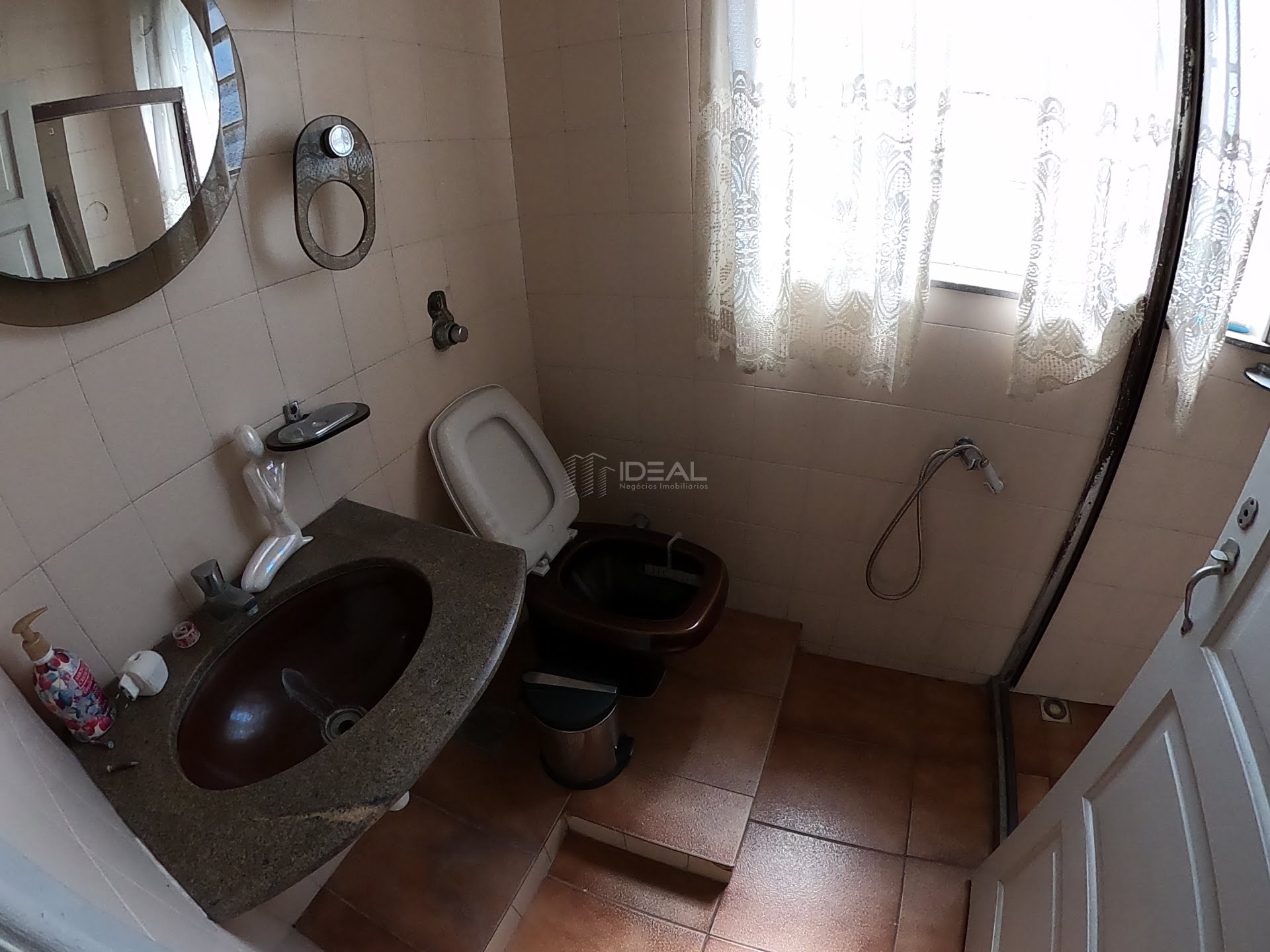 Casa à venda com 3 quartos, 2 banheiros, 2 vagas e 249m² no Centro, Campos dos Goytacazes (RJ) — foto 17 de 30