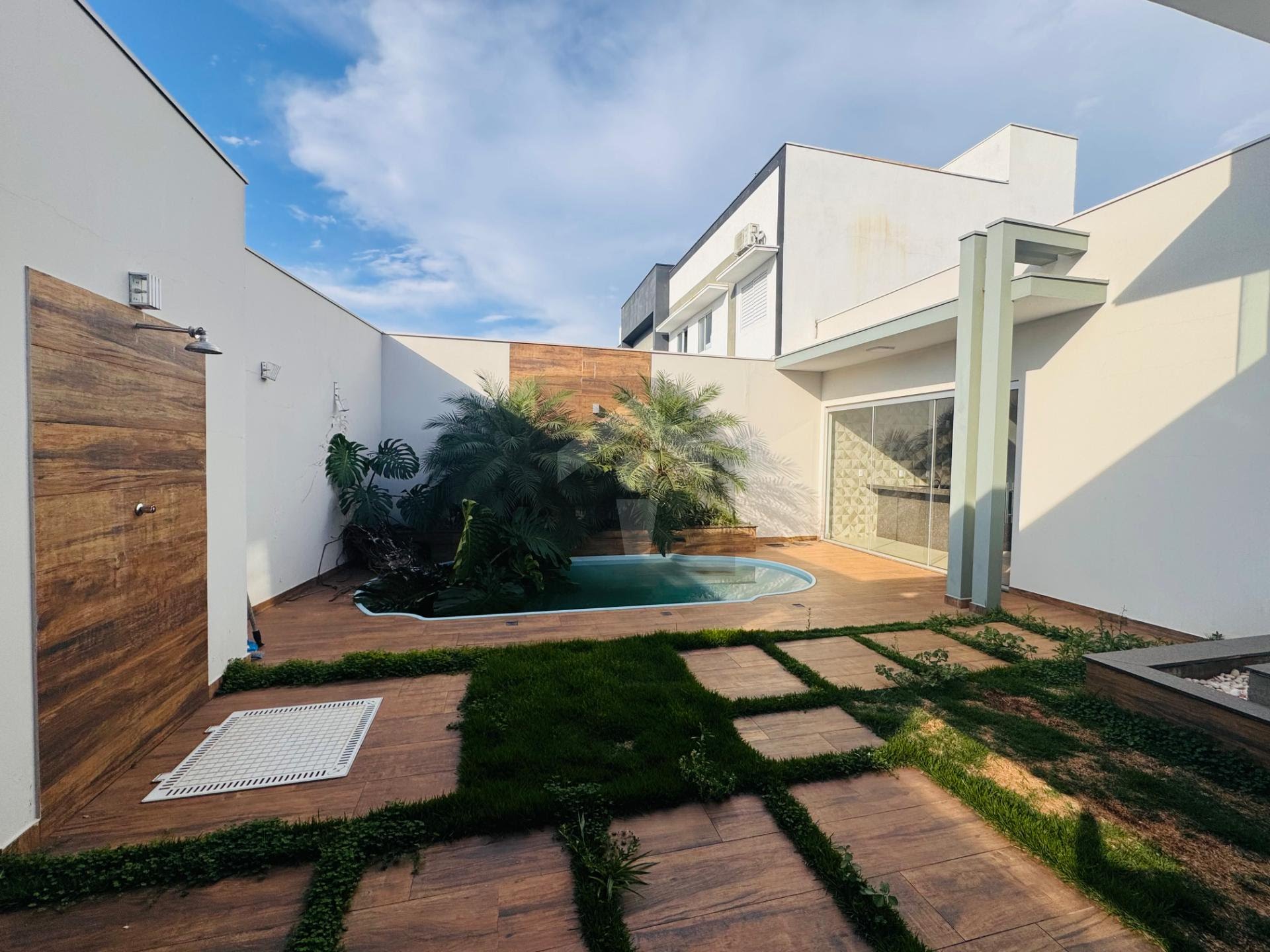 Casa, 3 quartos, 210 m² - Foto 2