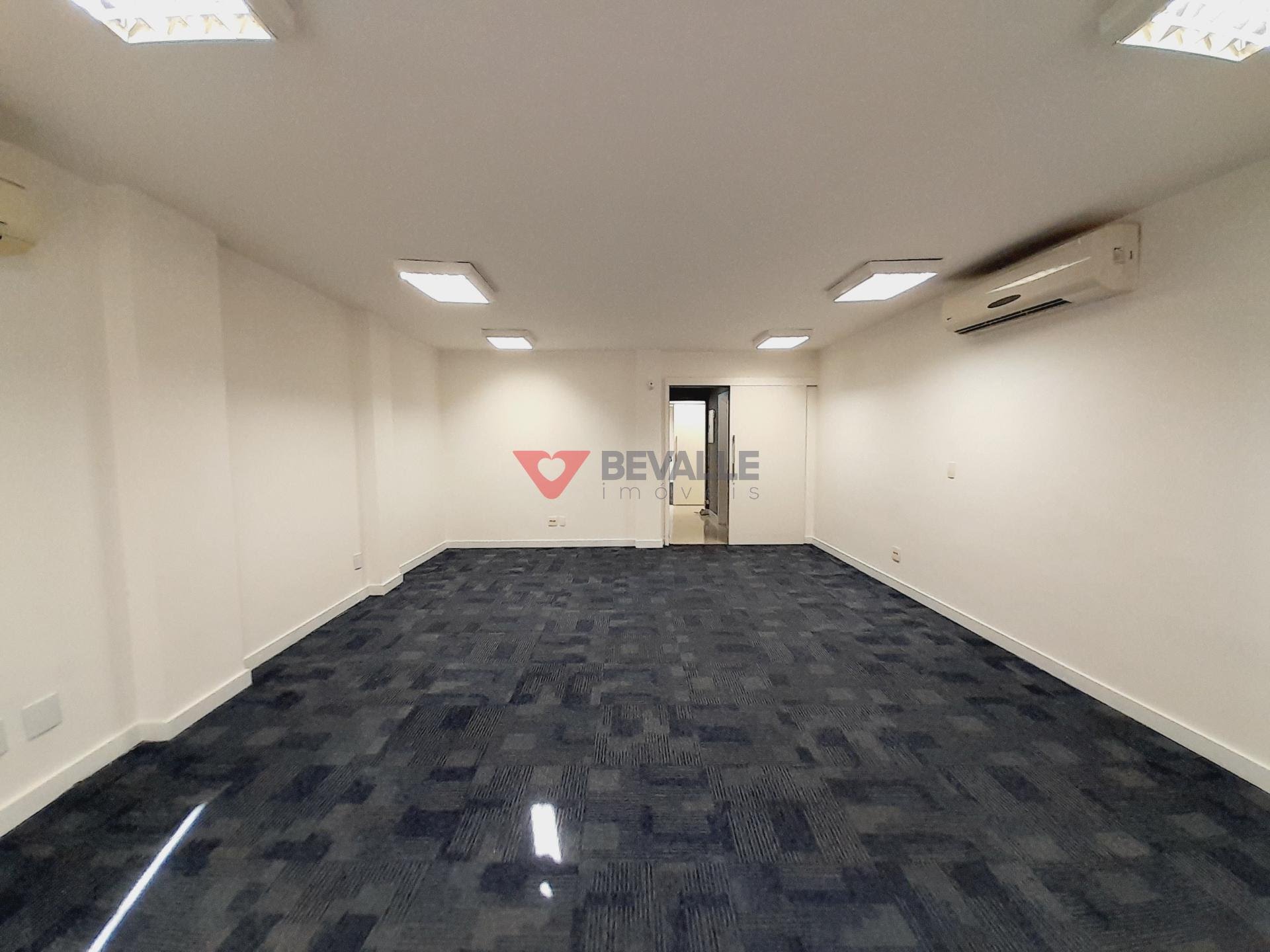 Comercial à venda com 3 banheiros e 280m² no Laranjeiras, Rio de Janeiro (RJ) — foto 10 de 26