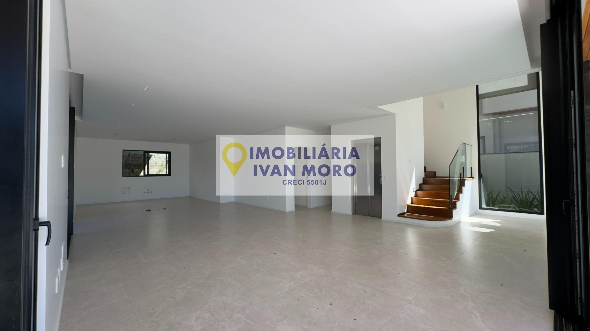 Casa à venda com 5 quartos, 5 suítes, 4 vagas e 467m² no Lagoa da Conceição, Florianópolis (SC) — foto 3 de 30