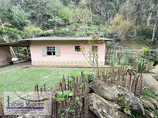 Casa à Venda em Vale das Videiras, Petrópolis - 2 Dorms