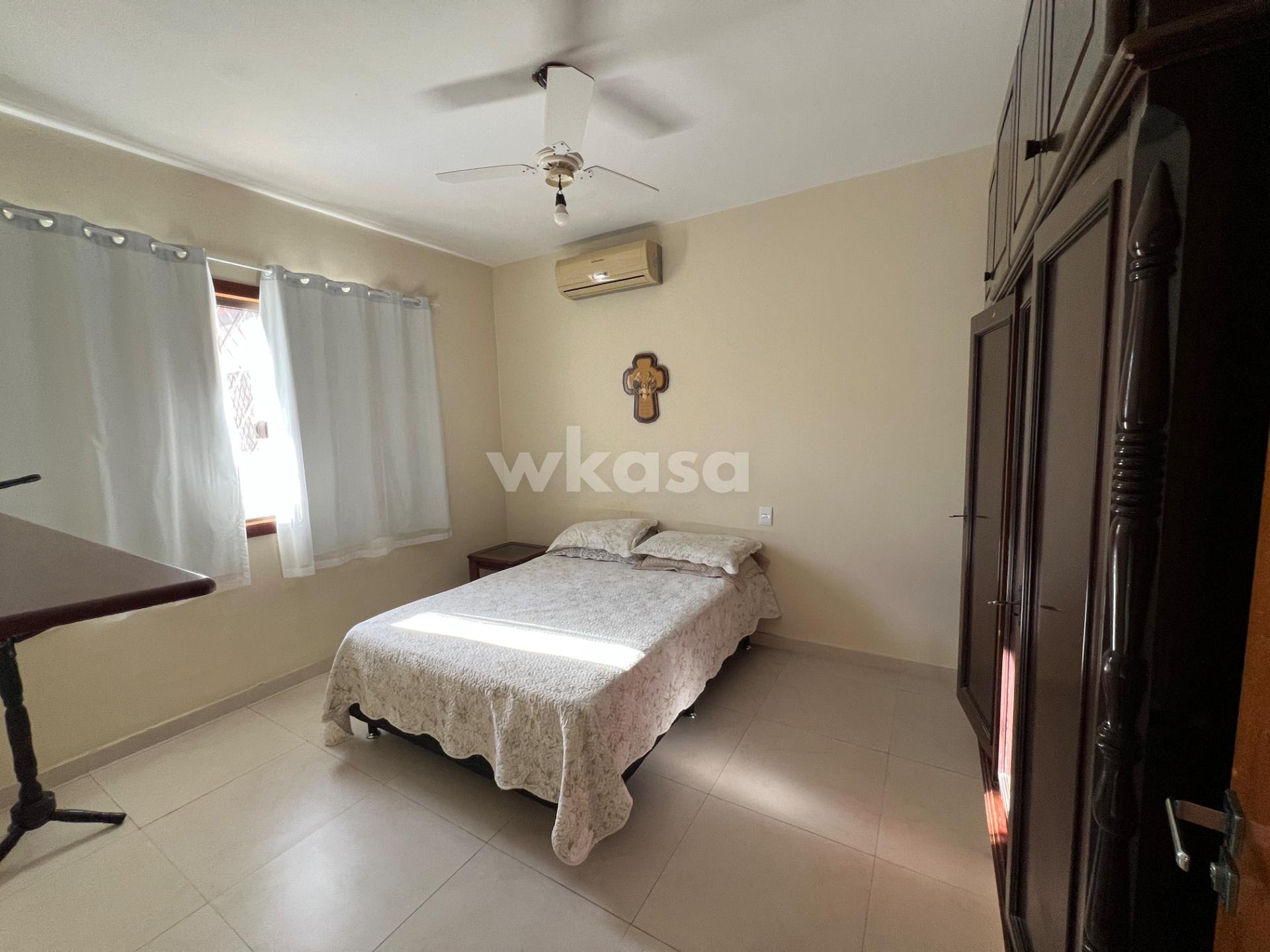 Casa à venda com 5 quartos, 2 suítes, 6 vagas e 200m² no Manguinhos, Serra (ES) — foto 18 de 30