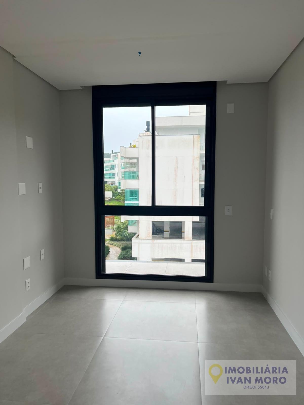 Apartamento à venda com 2 quartos, 2 suítes, 2 vagas e 74m² no Jurerê, Florianópolis (SC) — foto 8 de 24