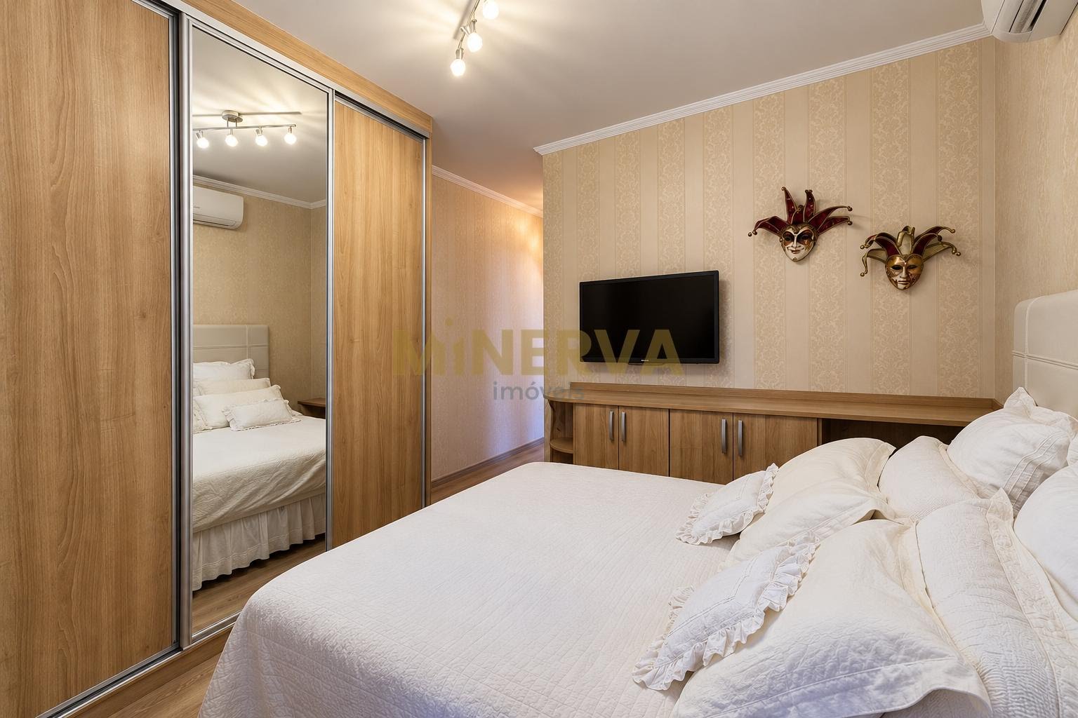 Casa à venda com 3 quartos, 1 suíte, 2 vagas e 140m² no Vila Augusta, Guarulhos (SP) — foto 15 de 22