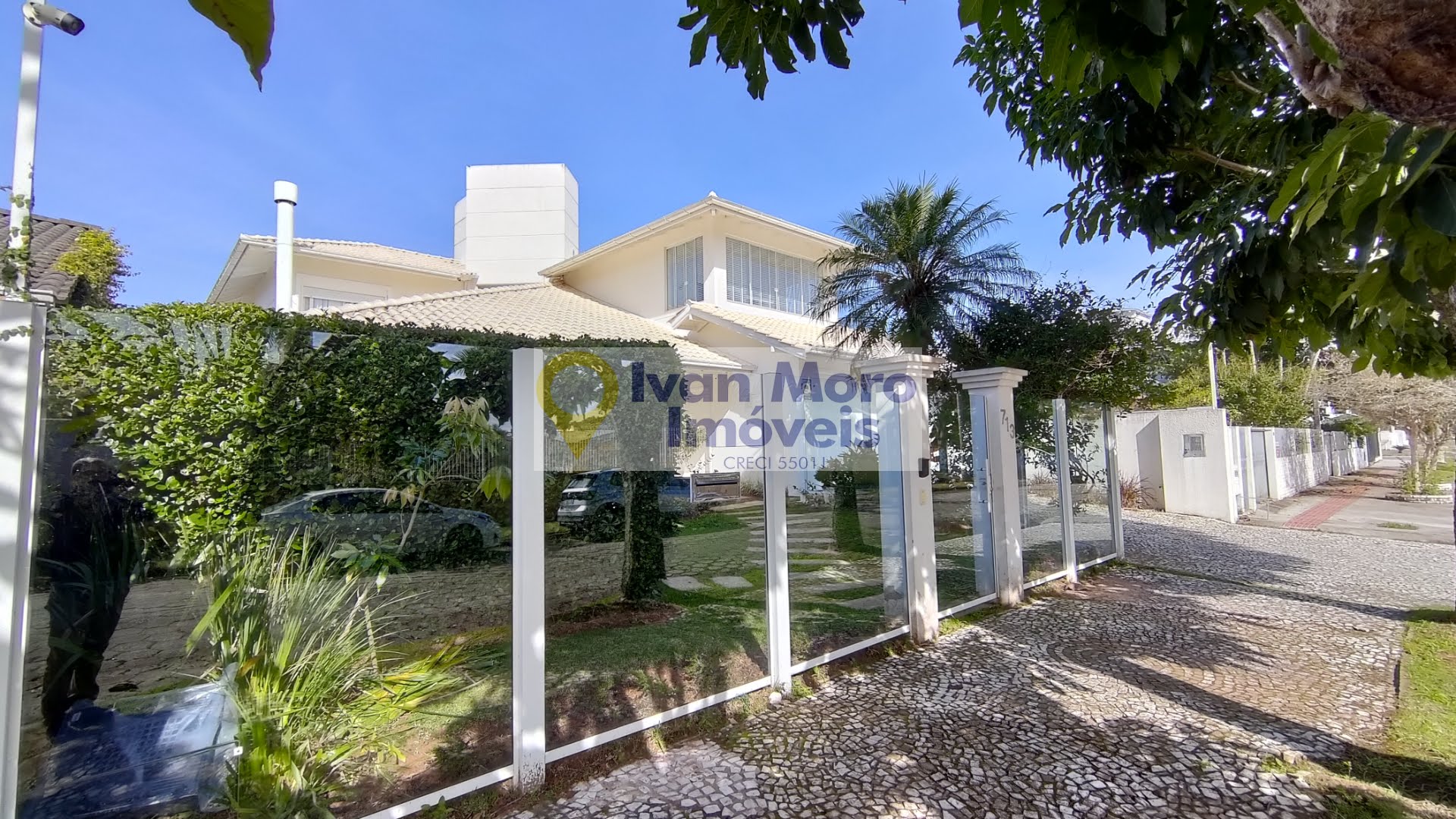 Casa à venda com 5 quartos, 5 suítes, 4 vagas e 276m² no Daniela, Florianópolis (SC) — foto 3 de 30