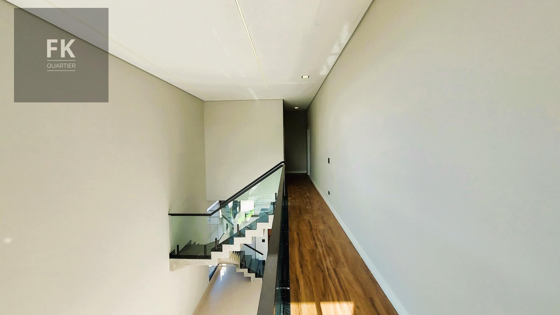 Casa à venda com 3 quartos, 3 suítes, 6 vagas e 265m² no Suru, Santana de Parnaíba (SP) — foto 15 de 27