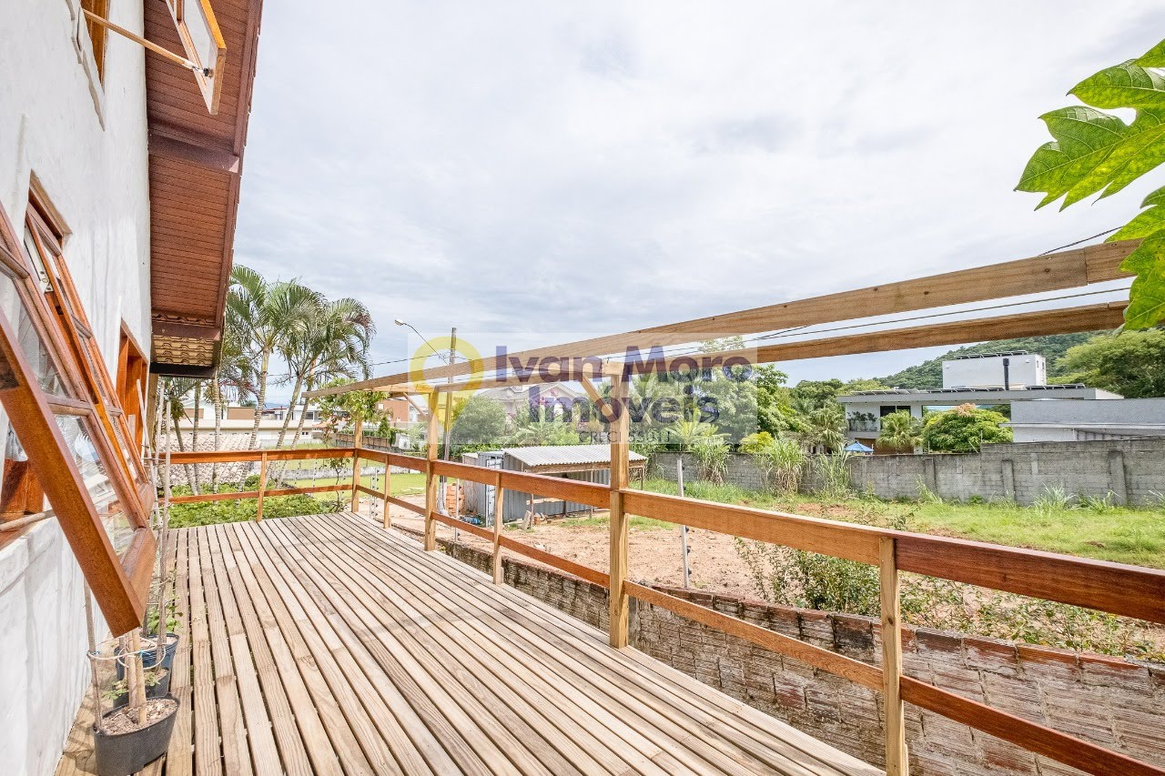 Casa à venda com 5 quartos, 2 suítes, 4 vagas e 465m² no Cachoeira do Bom Jesus, Florianópolis (SC) — foto 29 de 30