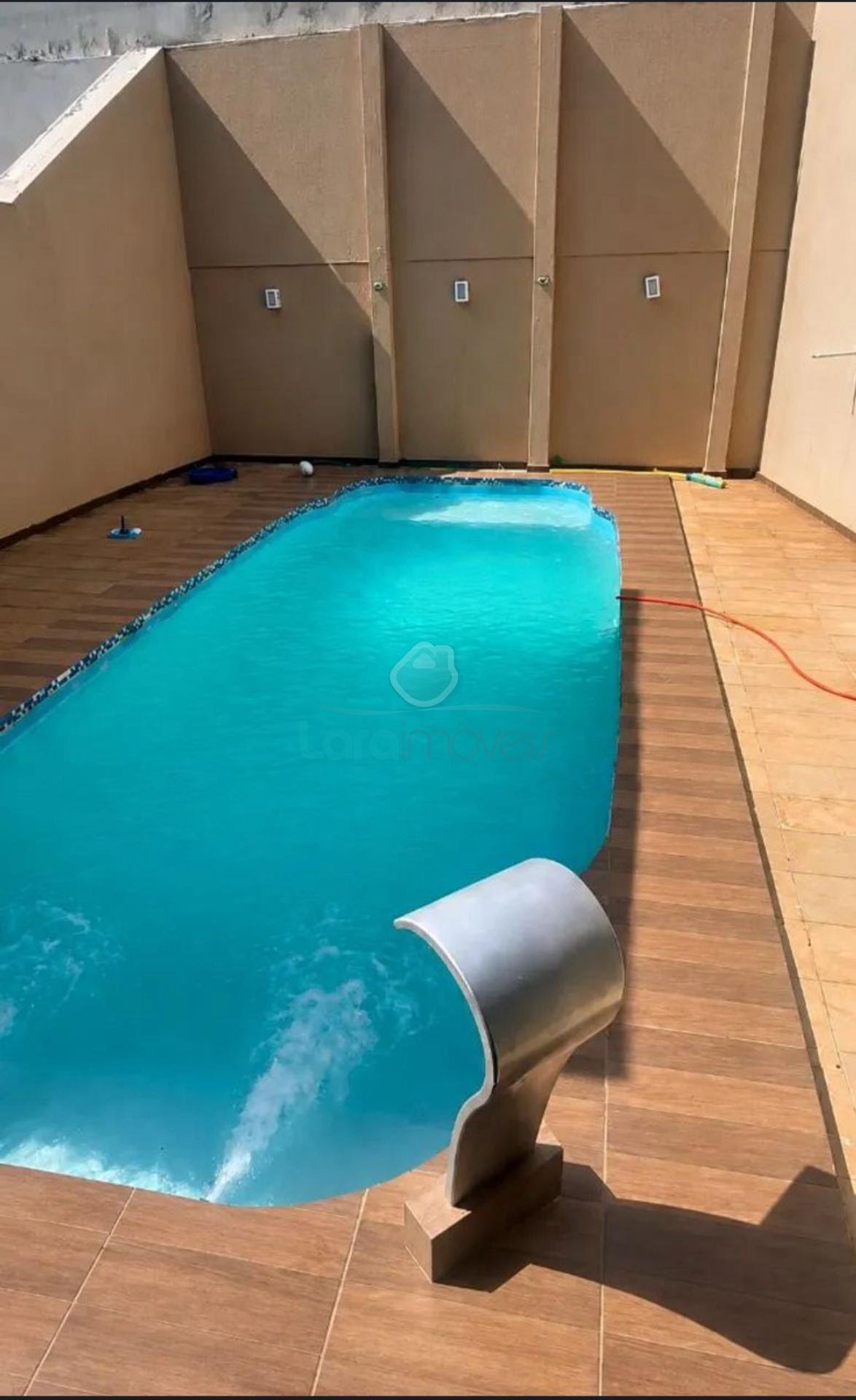 Casa à venda com 4 quartos, 1 suíte, 3 vagas e 330m² no Lagoa, Macaé (RJ) — foto 16 de 16