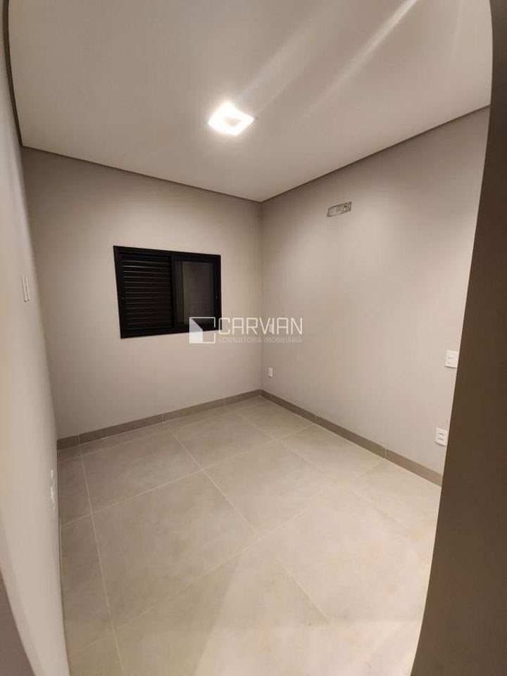 Casa à venda com 3 quartos, 3 suítes, 4 vagas e 156m² no Real Sul, Ribeirão Preto (SP) — foto 11 de 25