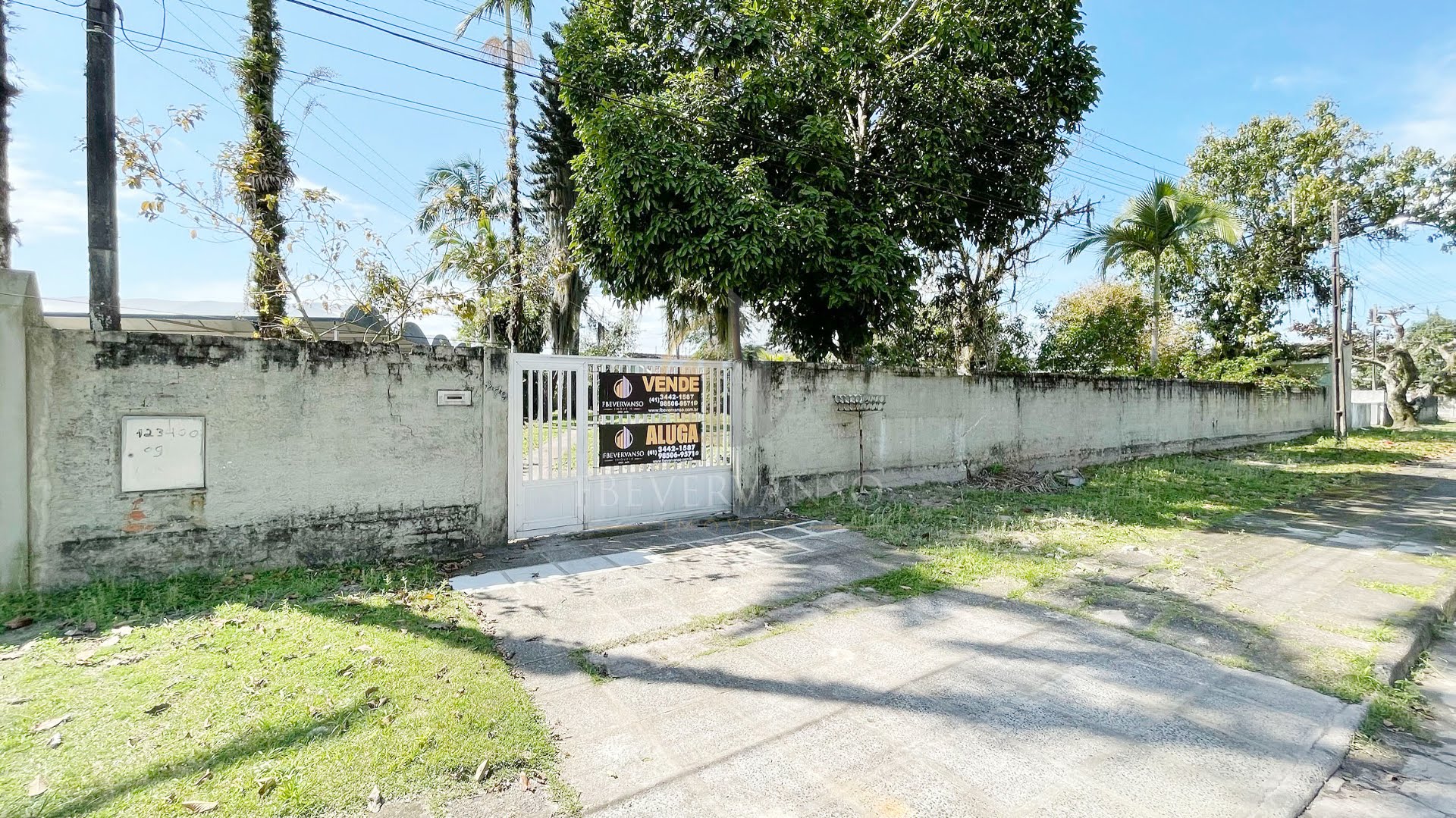 Fachada do imóvel