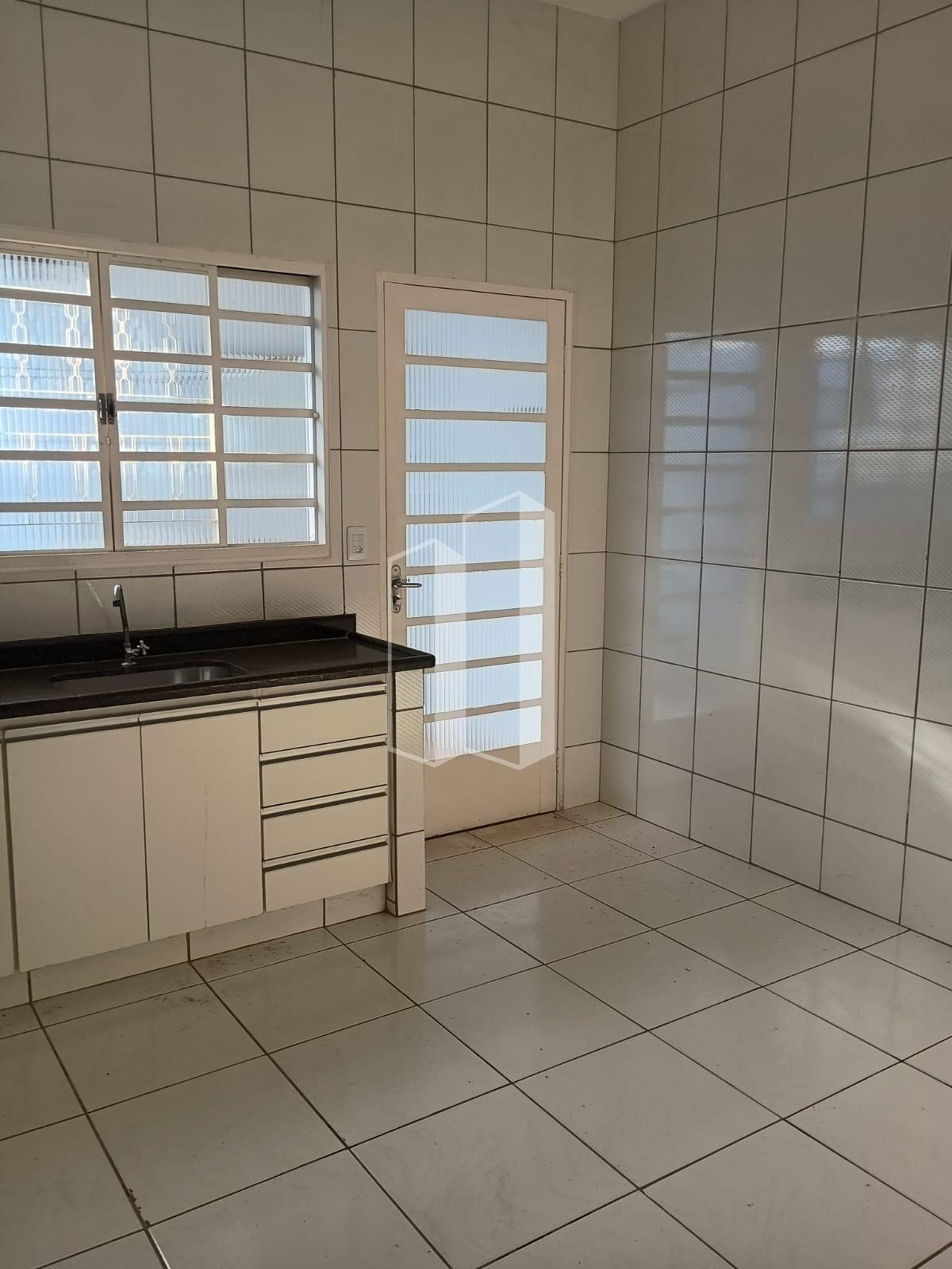 Casa para alugar com 2 quartos, 1 banheiro, 1 vaga e 55m² no Setor Faiçalville, Goiânia (GO) — foto 7 de 12