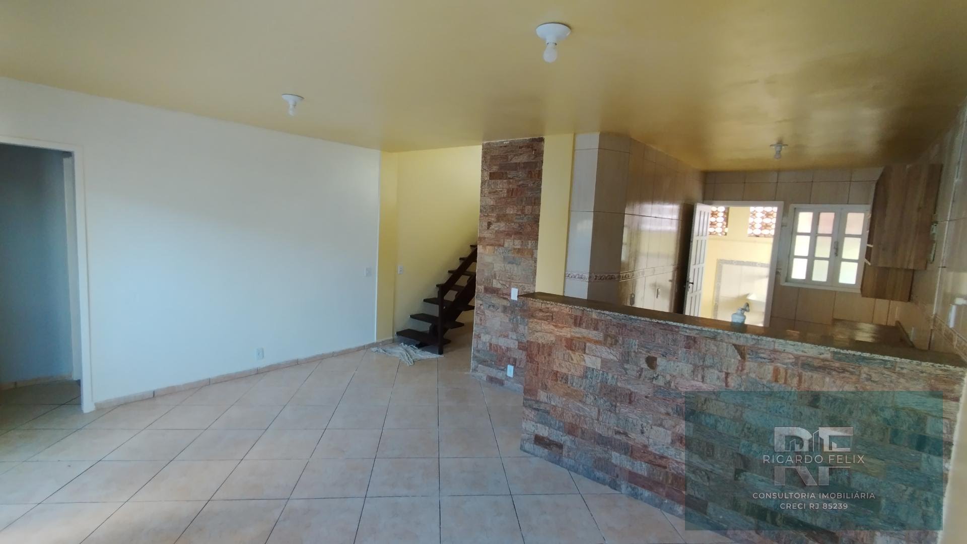 Casa à venda com 3 quartos, 2 suítes, 2 vagas e 110m² no Costazul, Rio das Ostras (RJ) — foto 6 de 23