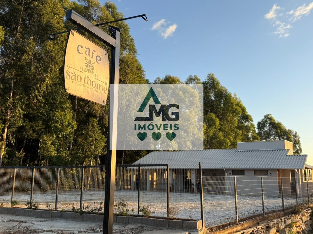 Comercial à venda com 2 banheiros, 12 vagas e 2500m² no Rodovia, São Thomé das Letras — foto principal