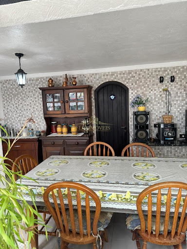 Casa de Condomínio em Vila Zezé  -  Jacareí