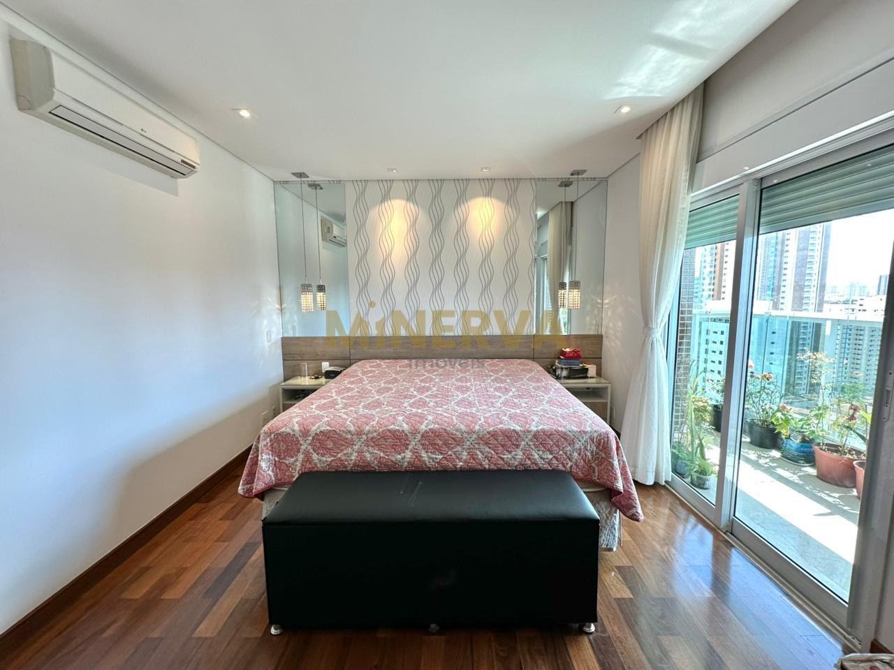 Apartamento à venda com 3 quartos, 3 suítes, 4 vagas e 218m² no Vila Regente Feijó, São Paulo (SP) — foto 16 de 24