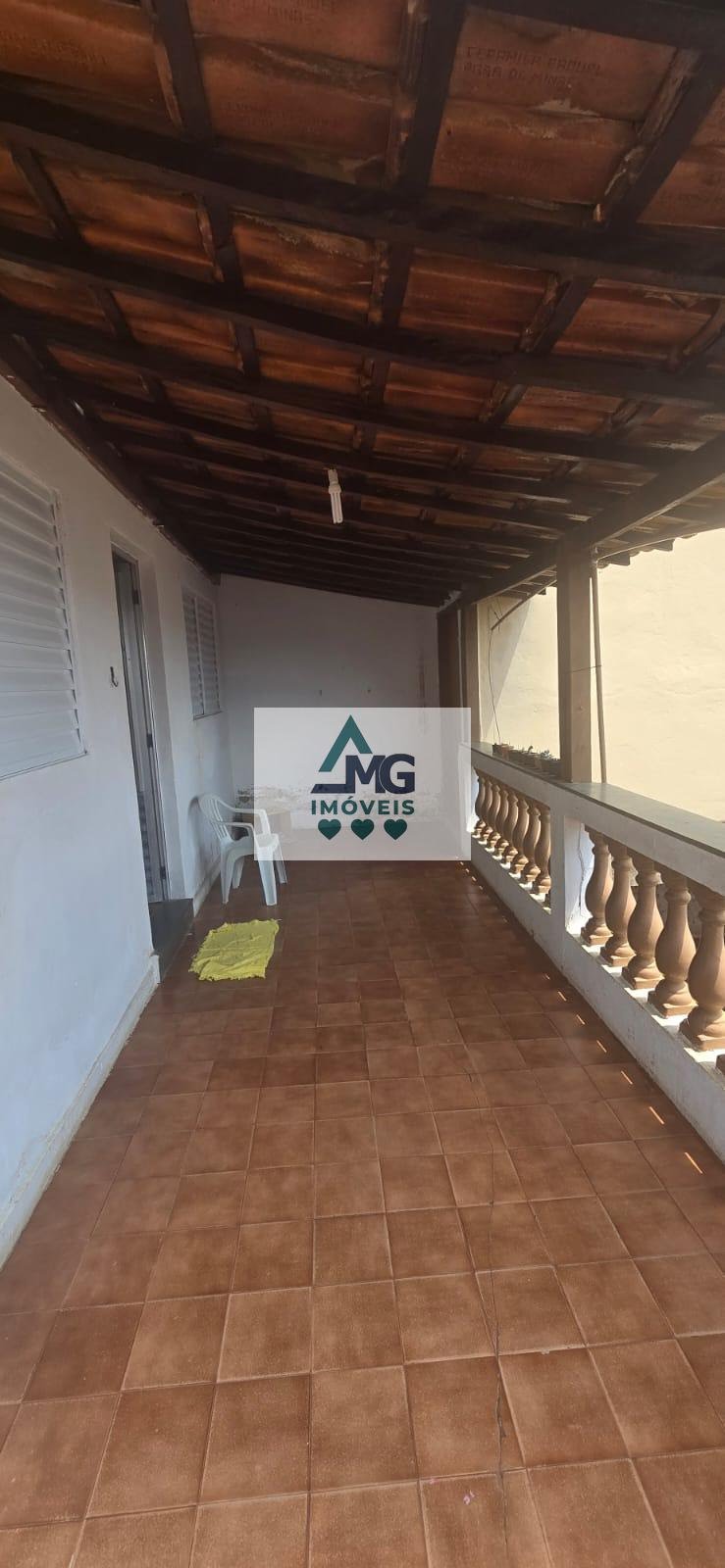 Casa à venda com 4 quartos, 1 suíte, 3 vagas e 121m² no Nossa Senhora Aparecida, Três Corações (MG) — foto 14 de 15