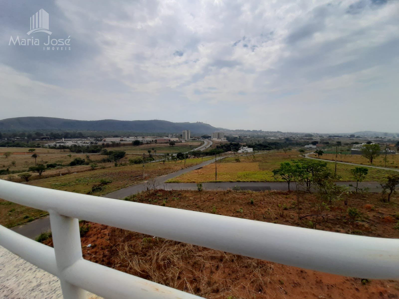 Apartamento à venda com 2 quartos, 1 banheiro, 2 vagas e 71m² no Ouro Branco, Sete Lagoas (MG) — foto 30 de 30