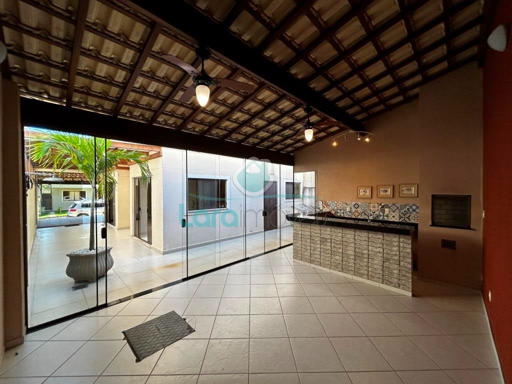 Casa à venda com 3 quartos, 1 suíte, 2 vagas e 233m² no Riviera Fluminense, Macaé (RJ) — foto 16 de 30
