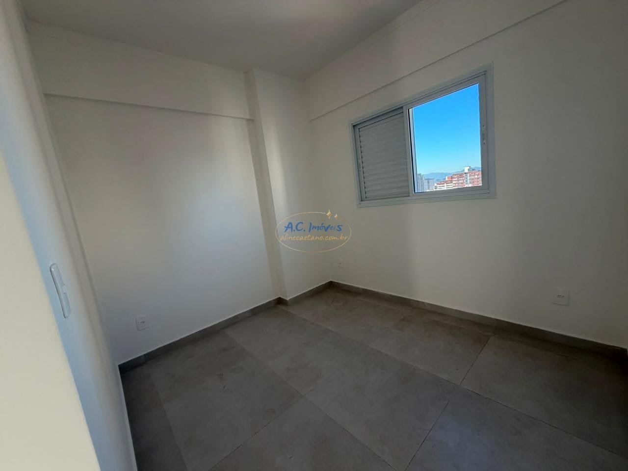 Apartamento à venda com 4 quartos, 3 suítes, 2 vagas e 135m² no Guilhermina, Praia Grande (SP) — foto 25 de 29