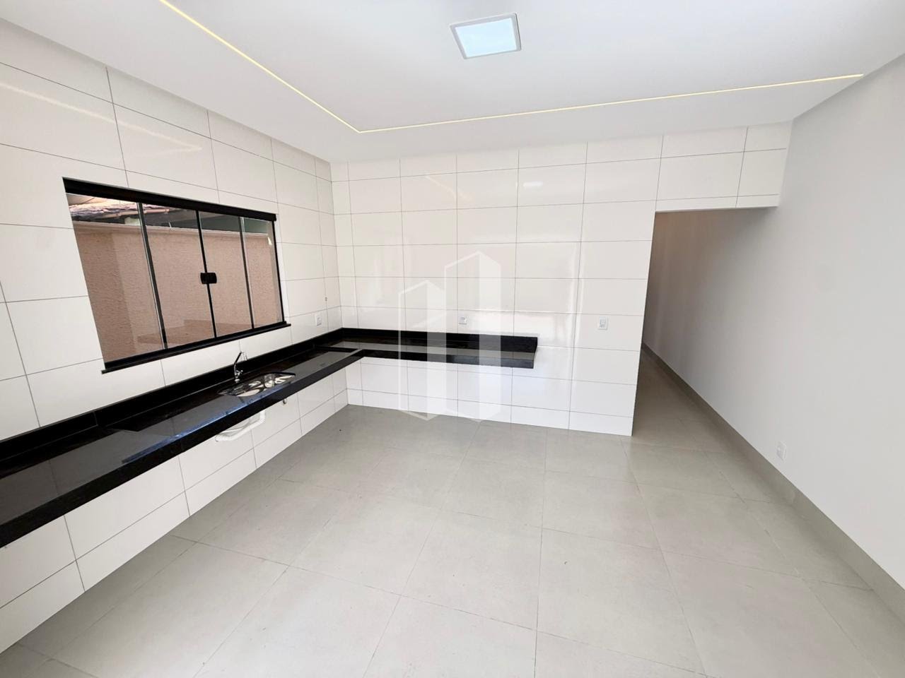 Casa à venda com 3 quartos, 1 suíte, 4 vagas e 116m² no Vila Oliveira, Aparecida de Goiânia (GO) — foto 12 de 30