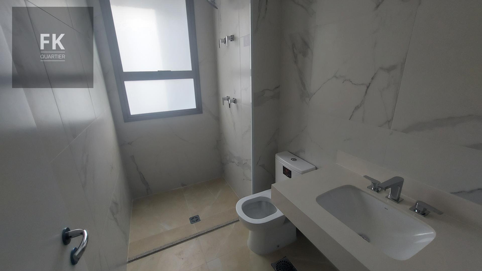 Apartamento à venda com 3 quartos, 3 suítes, 4 vagas e 239m² no Alphaville, Barueri (SP) — foto 27 de 30
