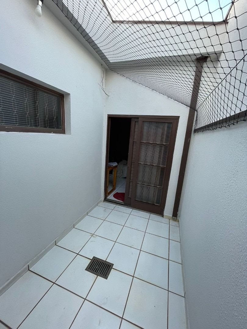 Casa à venda com 3 quartos, 1 suíte, 2 vagas e 121m² no Jardim Anhangüera, Ribeirão Preto (SP) — foto 6 de 20