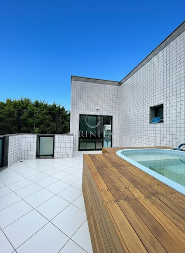 Área de Piscina 
