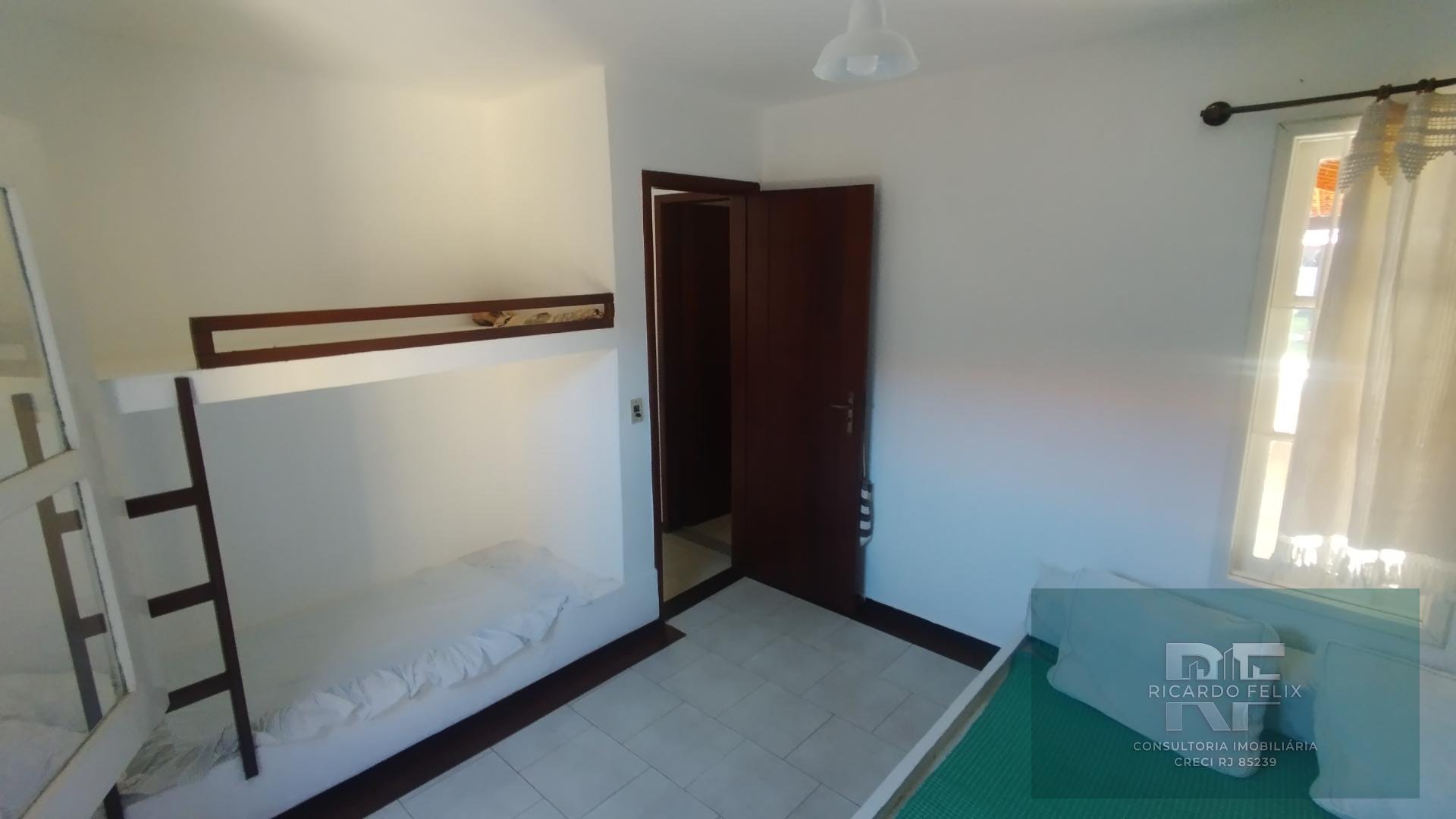 Casa à venda com 3 quartos, 1 suíte, 2 vagas e 480m² no Costazul, Rio das Ostras (RJ) — foto 20 de 30