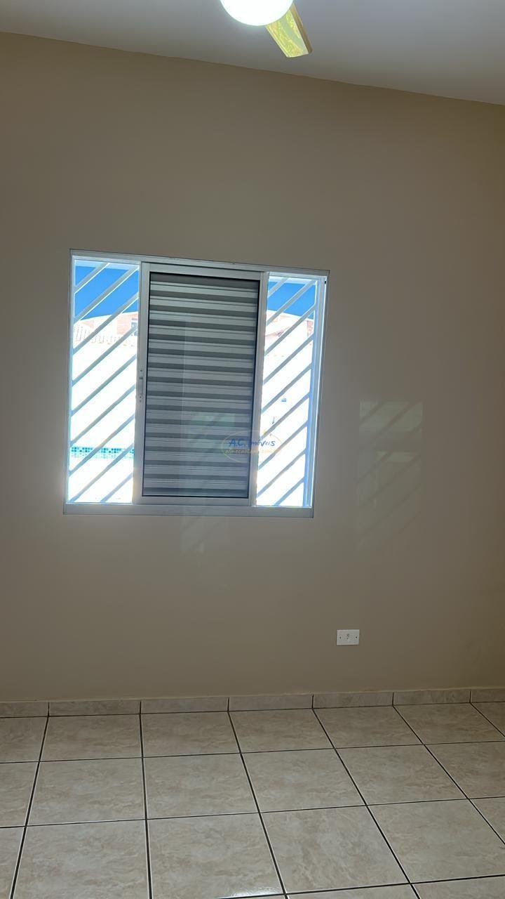 Casa à venda com 2 quartos, 1 suíte, 3 vagas e 135m² no Caiçara, Praia Grande (SP) — foto 8 de 24