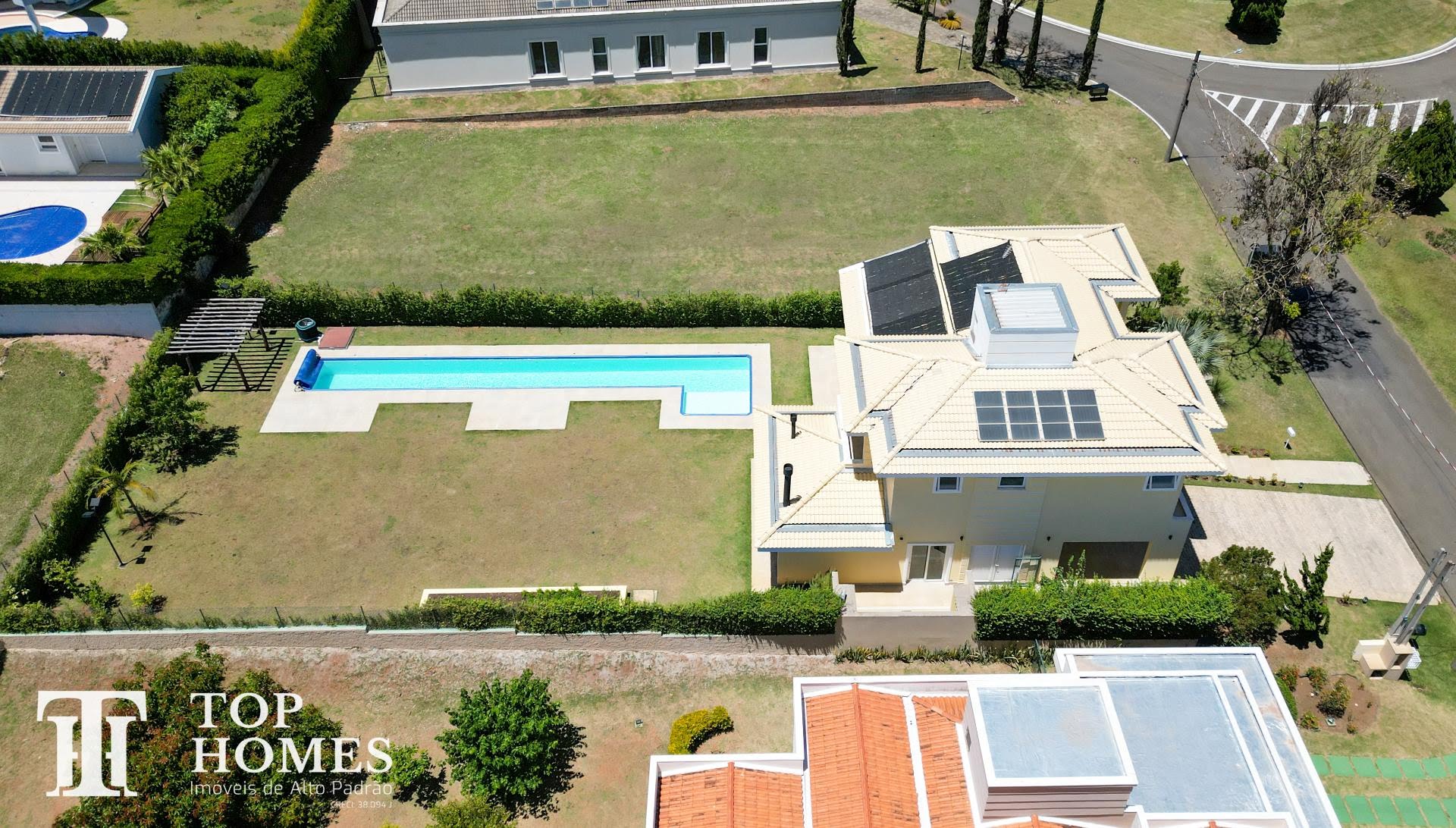 Casa de alto padrão à venda no condomínio Portal Japy Golf Club em Cabreúva
