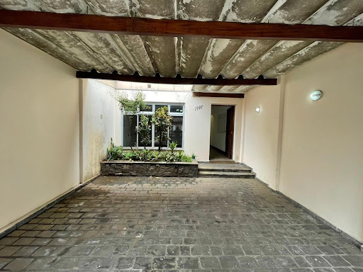 Casa em Cambuci  -  São Paulo