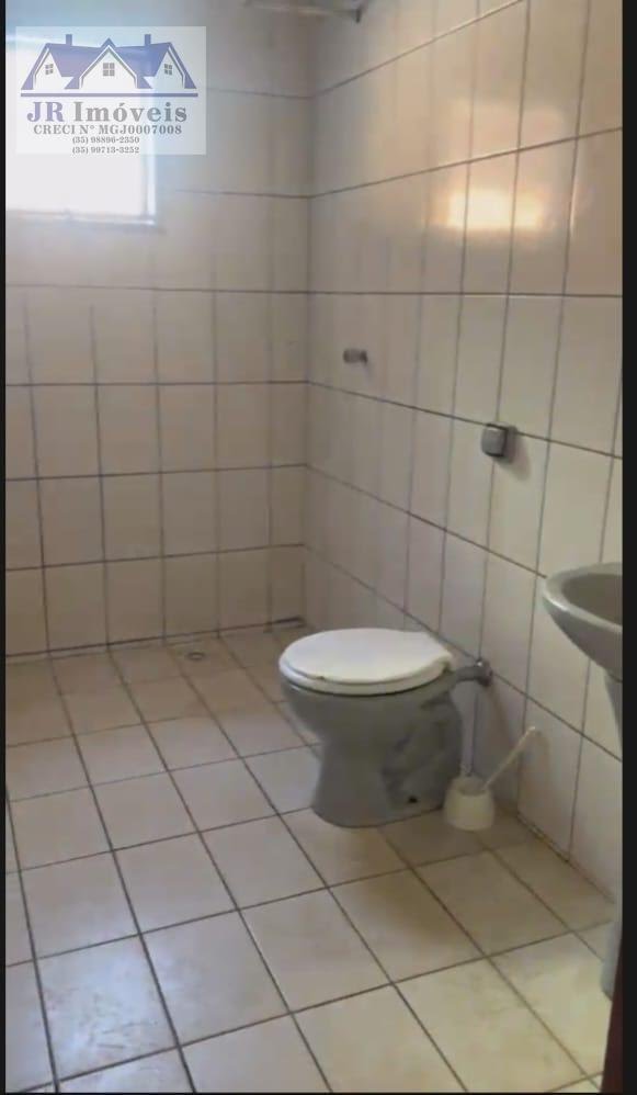 Casa à venda com 2 quartos, 1 banheiro, 1 vaga e 200m² no Bairro Bela Vista, São José do Alegre (MG) — foto 5 de 9