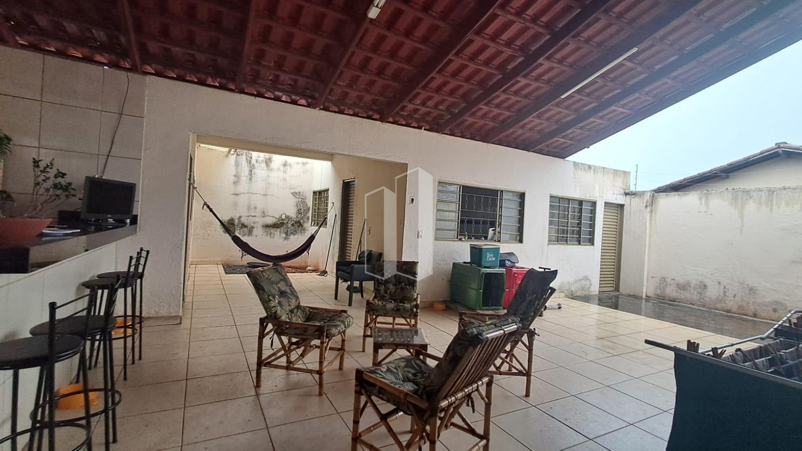 Casa à venda com 5 quartos, 4 suítes, 5 vagas e 315m² no Vila Lucy, Goiânia (GO) — foto 12 de 12