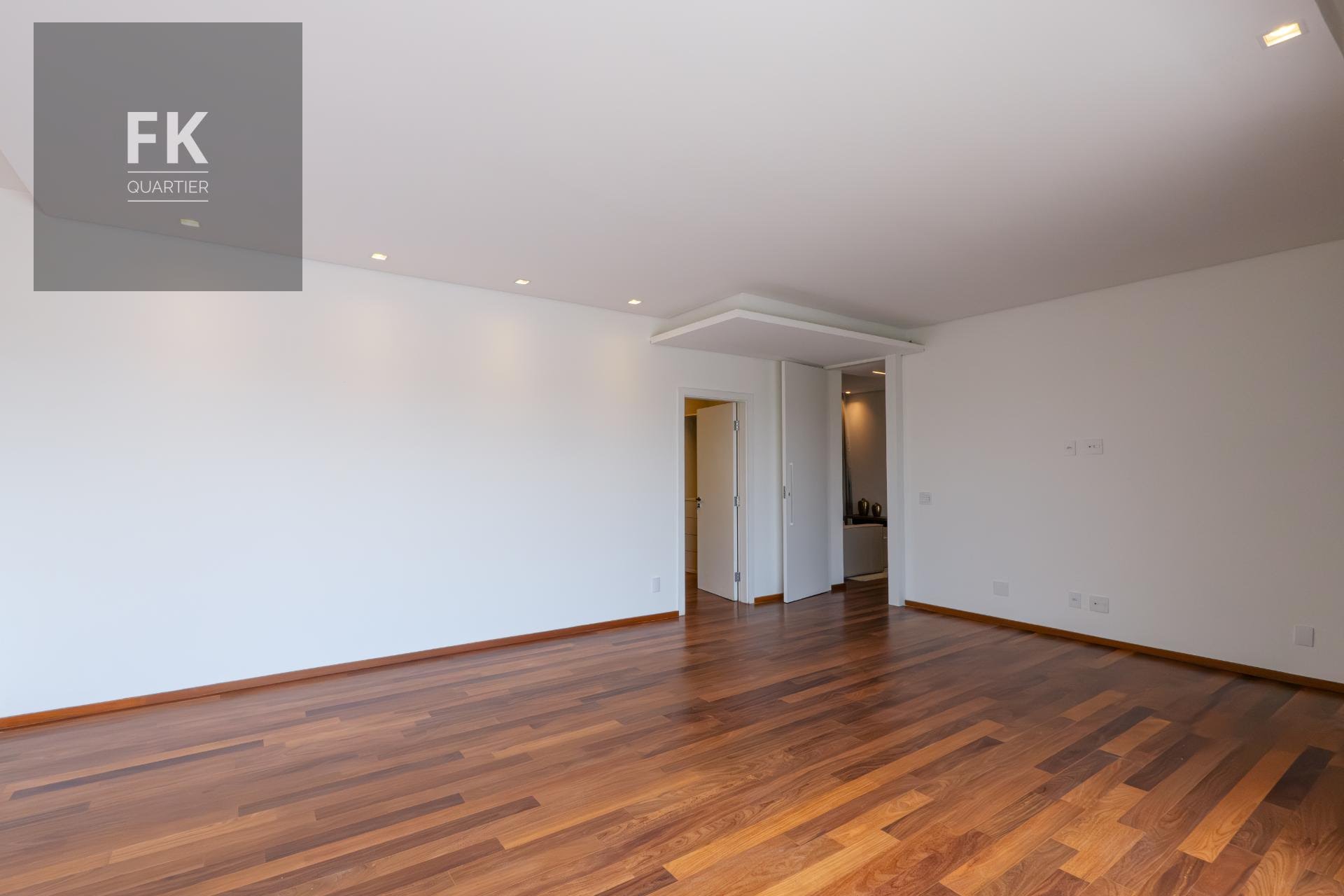 Casa à venda com 4 quartos, 4 suítes, 10 vagas e 1050m² no Colinas da Anhanguera, Santana de Parnaíba (SP) — foto 24 de 30