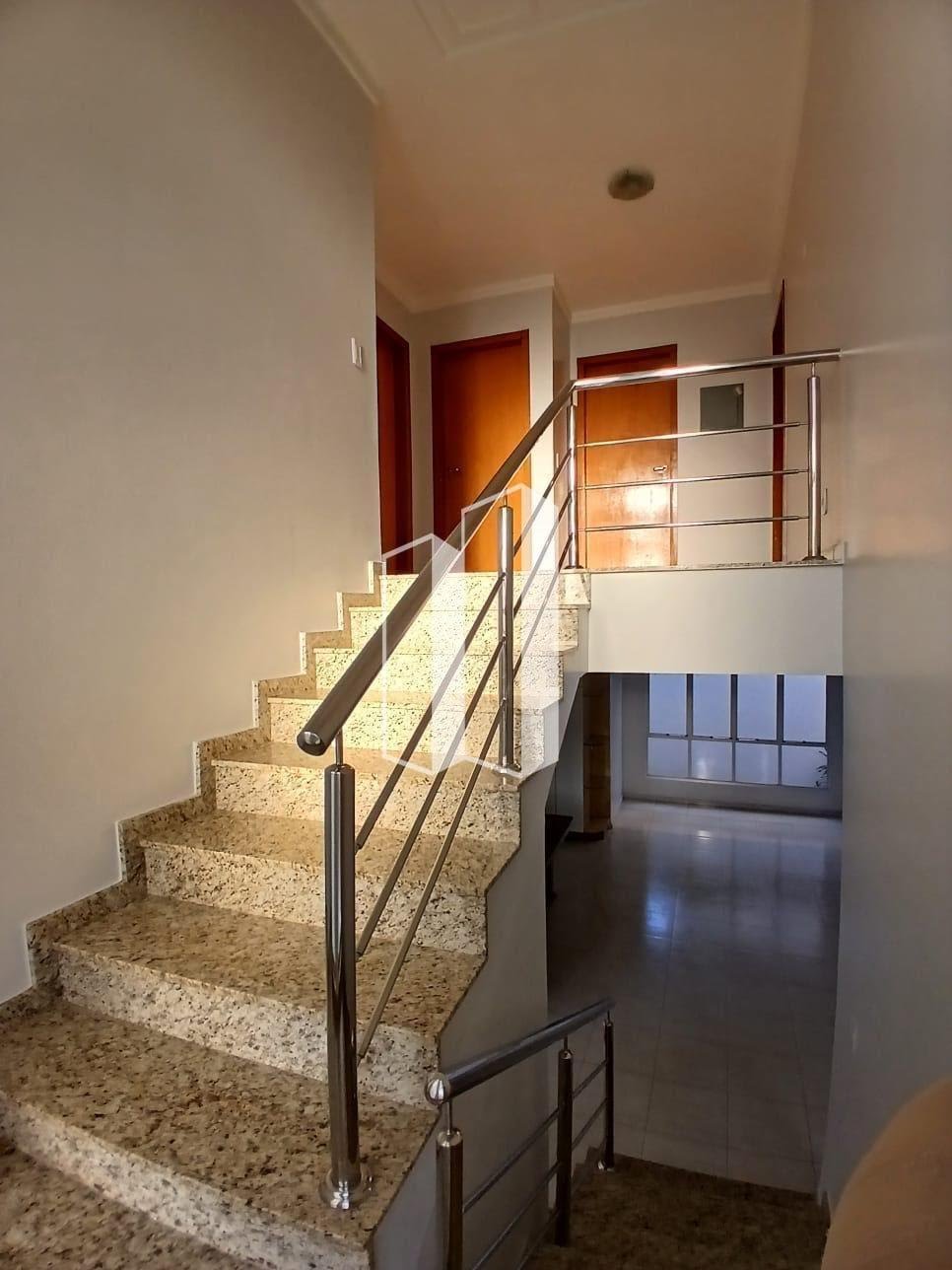 Casa à venda com 4 quartos, 3 suítes, 4 vagas e 263m² no Residencial Granville, Goiânia (GO) — foto 14 de 30