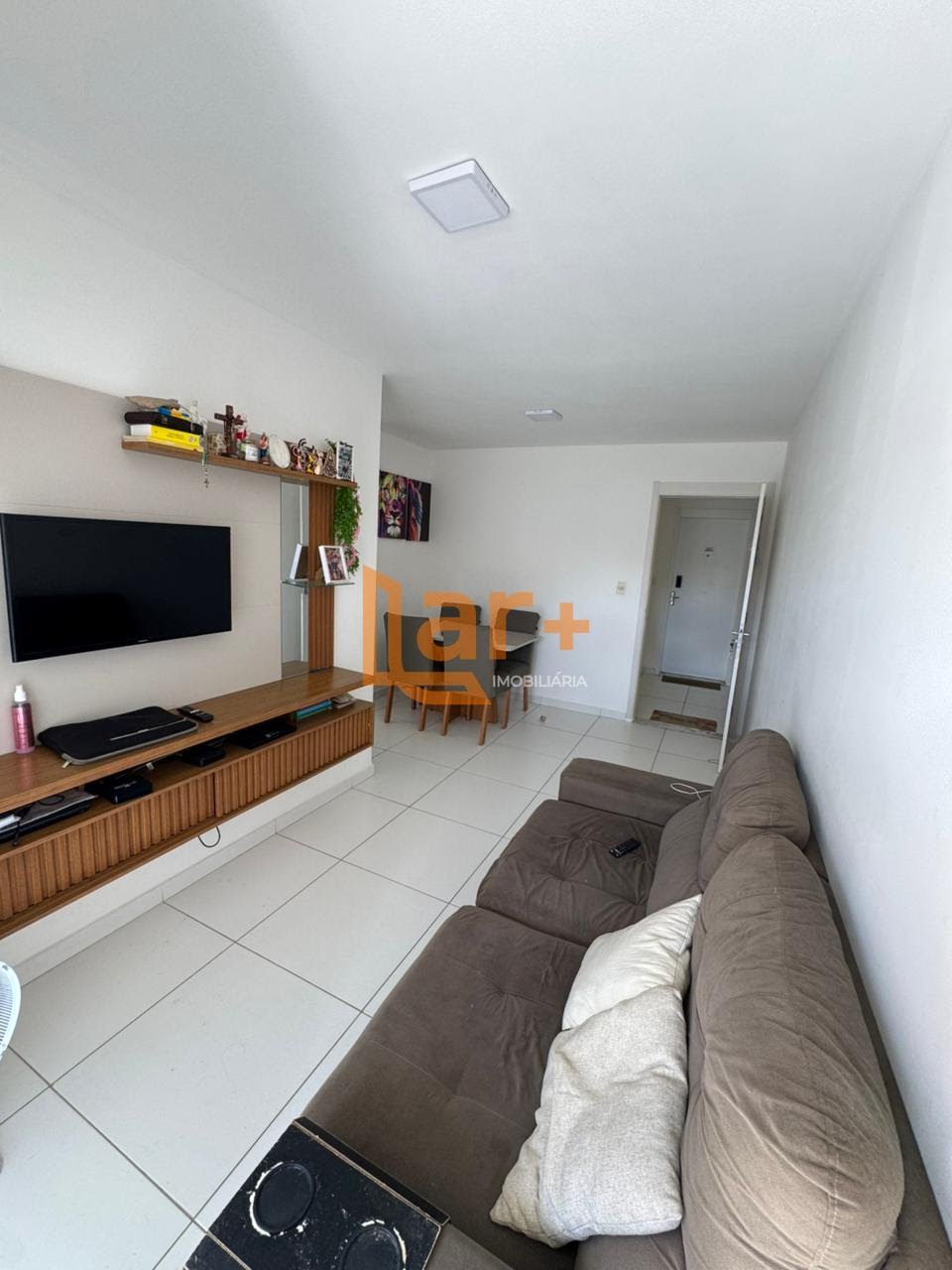 Apartamento para alugar com 2 quartos, 1 banheiro e 55m² no Zona de Expansão (olhos D'agua, Barra dos Coqueiros — foto principal