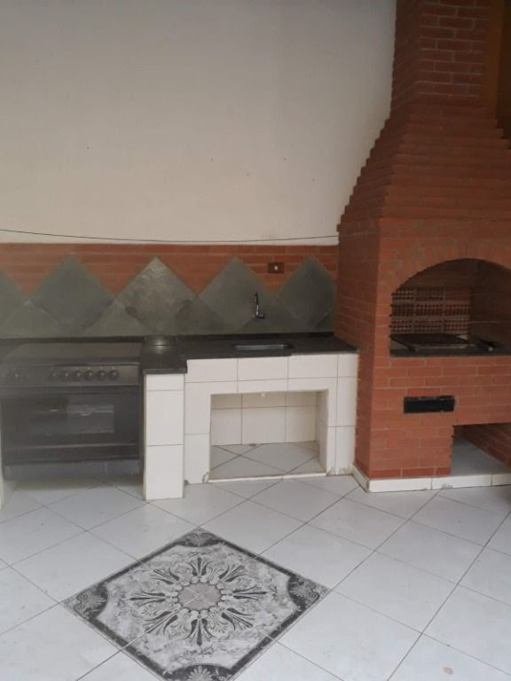 Casa à venda com 3 quartos, 3 suítes, 4 vagas e 173m² no Jardim Monte Serrat, Santa Isabel (SP) — foto 18 de 19