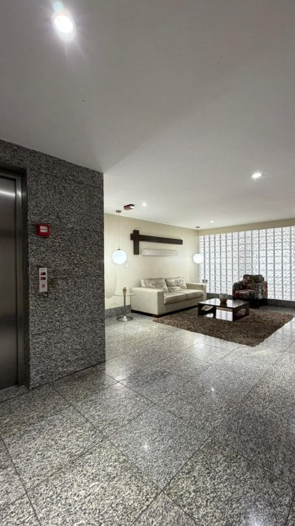 Apartamento à venda com 3 quartos, 1 suíte, 2 vagas e 97m² no Casa Forte, Recife (PE) — foto 7 de 30