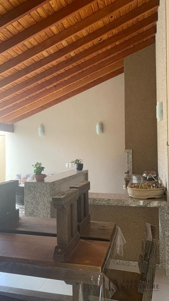 Casa à venda com 3 quartos, 3 banheiros, 4 vagas e 120m² no Jardim Yolanda, São José do Rio Preto (SP) — foto 20 de 22