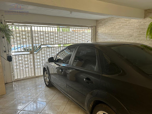 Garagem coberta
