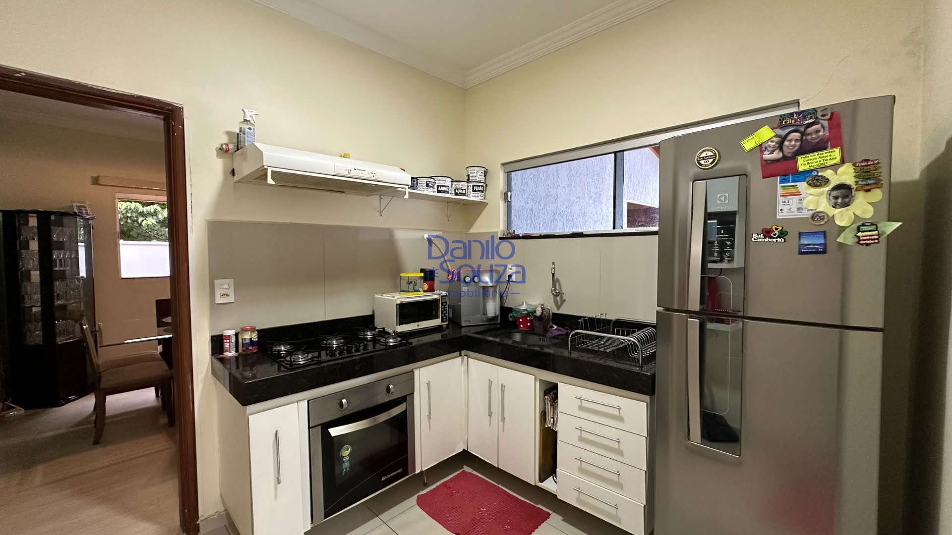 Casa à venda com 3 quartos, 1 suíte, 2 vagas e 214m² no Jardim das Primaveras, Araxá (MG) — foto 9 de 10