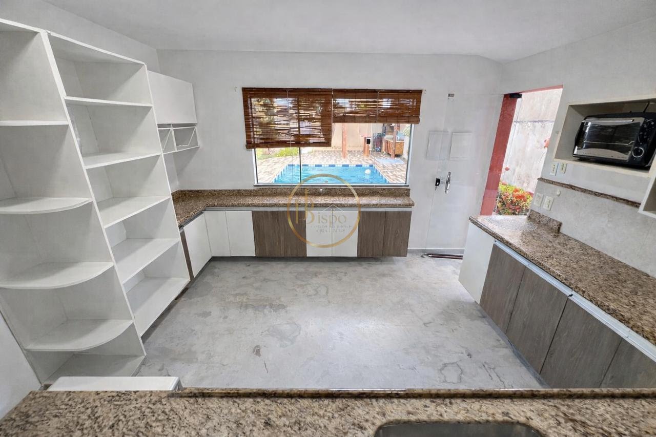 Casa à venda com 3 quartos, 2 suítes, 1 vaga e 267m² no Village 2, Porto Seguro (BA) — foto 16 de 17