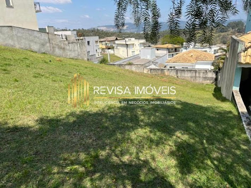 Lote em Condomínio Fechado Valville I, 360m² à Venda