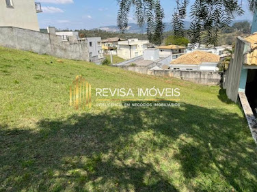 Lote em Condomínio Fechado Valville I, 360m² à Venda