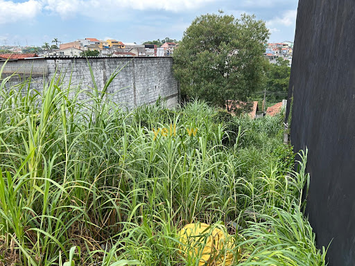 Terreno Residencial à Venda em Arujá América - R$ 350.000