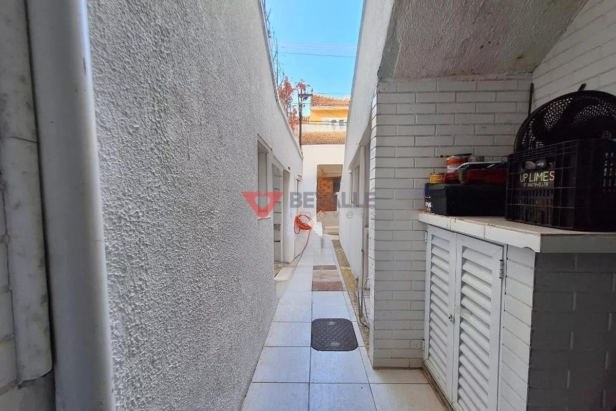 Casa à venda com 5 quartos, 2 suítes, 2 vagas e 250m² no Humaitá, Rio de Janeiro (RJ) — foto 26 de 29