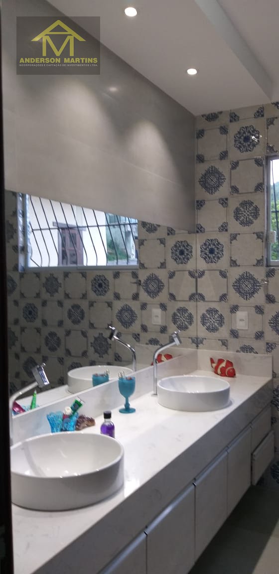 Casa à venda com 5 quartos, 4 banheiros, 4 vagas e 389m² no Praia da Costa, Vila Velha (ES) — foto 18 de 20