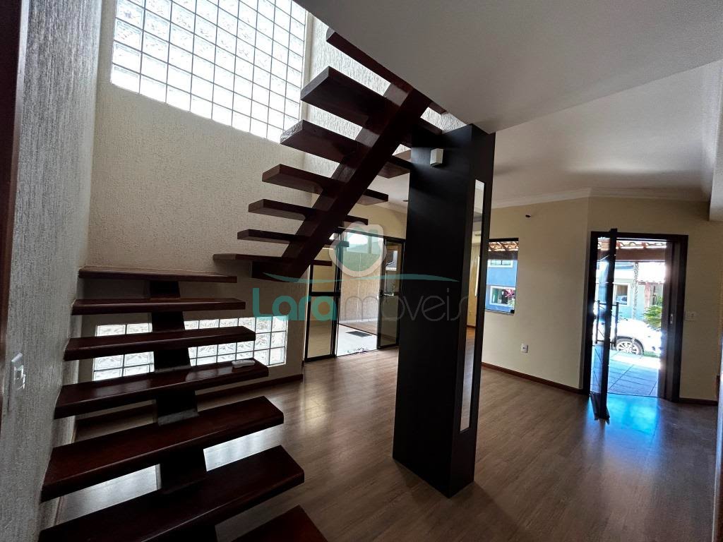Casa à venda com 3 quartos, 1 suíte, 2 vagas e 233m² no Riviera Fluminense, Macaé (RJ) — foto 6 de 30