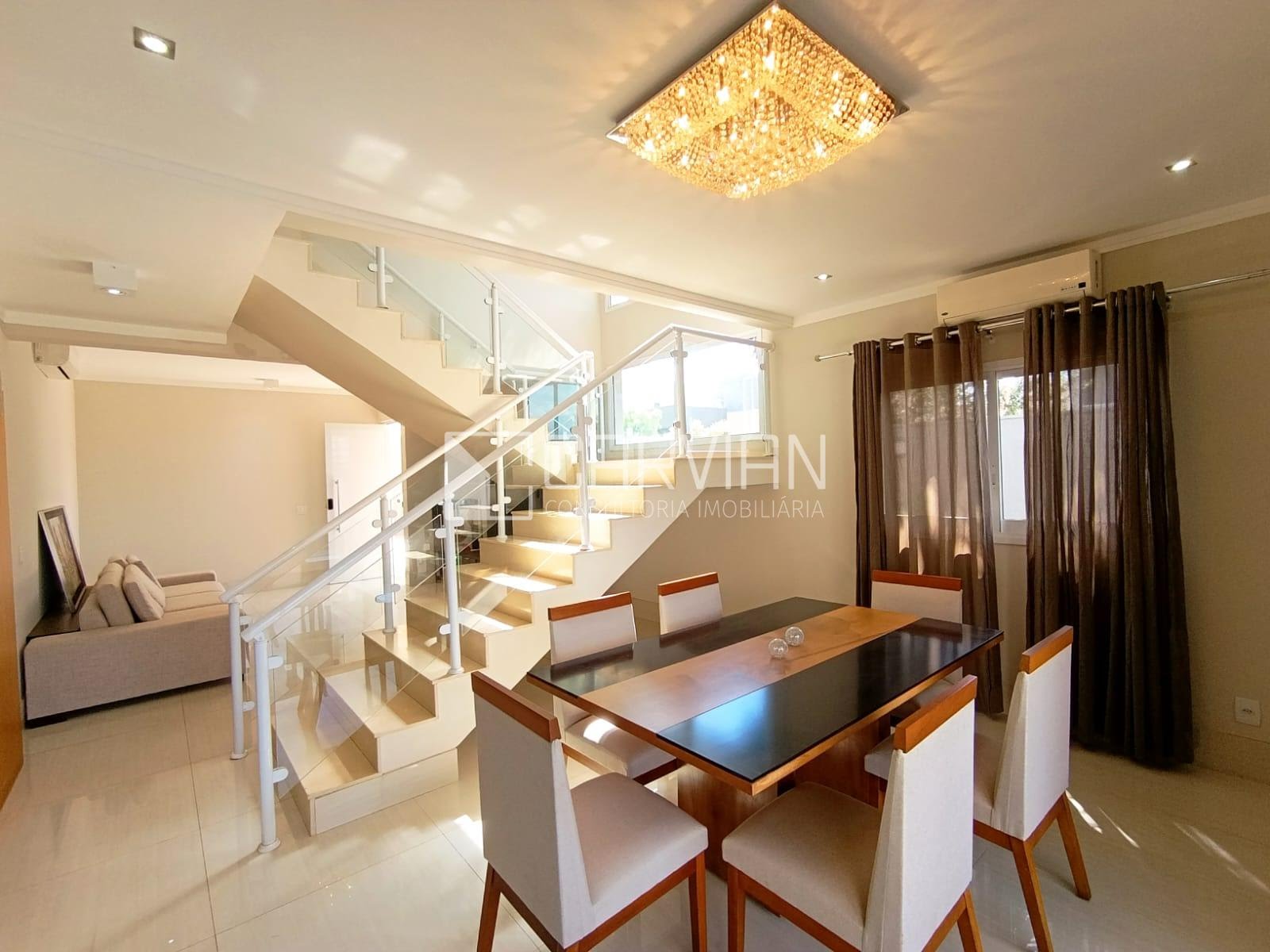 Casa à venda com 3 quartos, 5 banheiros, 5 vagas e 255m² no Bonfim Paulista, Ribeirão Preto — foto principal